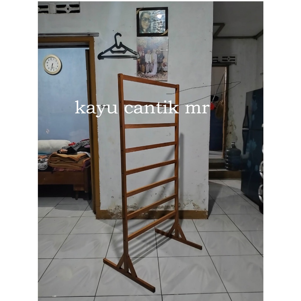 ladder hanger tangga kayu  gantungan kerudung pasmina , hanger gantungan kayu sejadah mukena , ladde