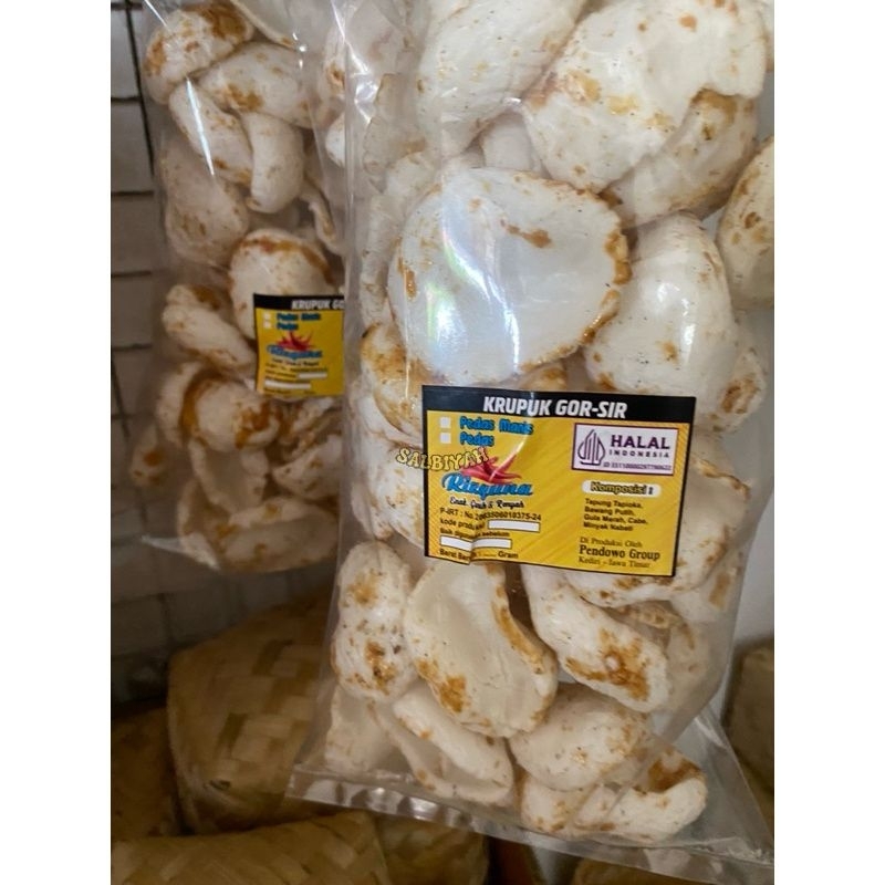 

krupuk goreng pasir rasa pedas berat 115 gram