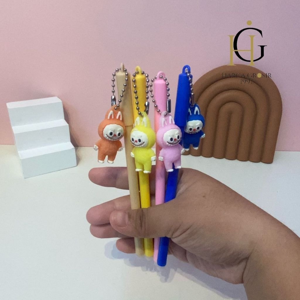 

4/8/12 PCS PULPEN GANTUNGAN LABUBU FULLBODY PG-1873 BOLPEN PENA PEN KARAKTER KARTUN LALISA LABUBU MURAH COD