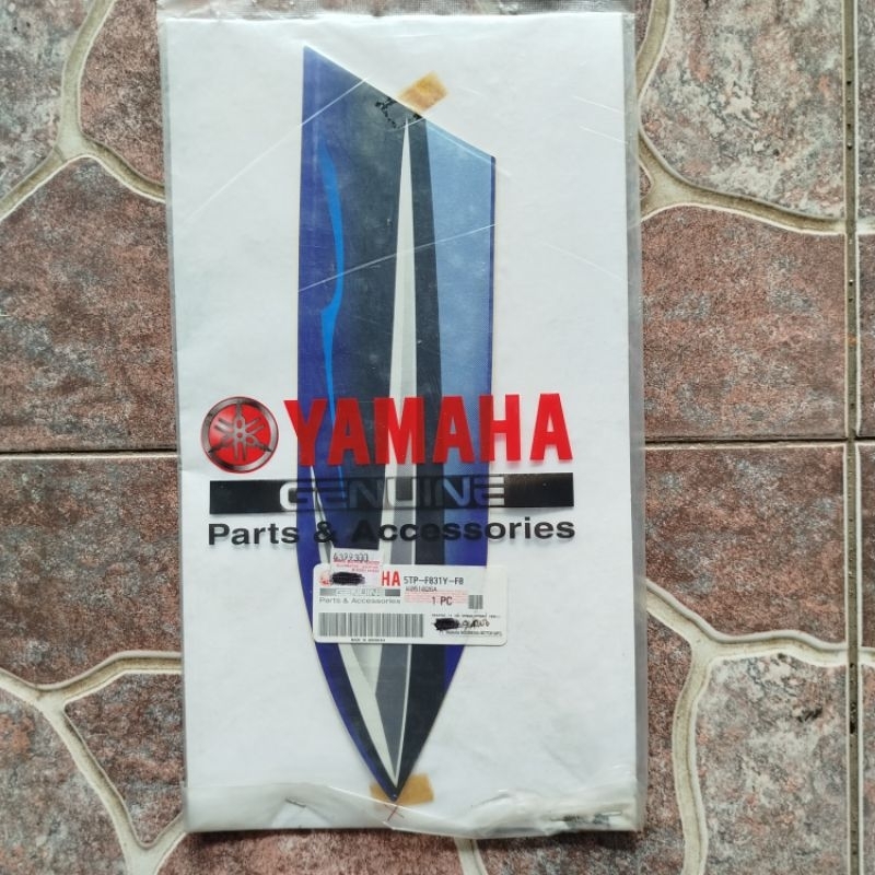 Stiker Striping Sayap Luar Kanan Jupiter Z Biru 2005 Original YGP 5TP-F831Y-F0