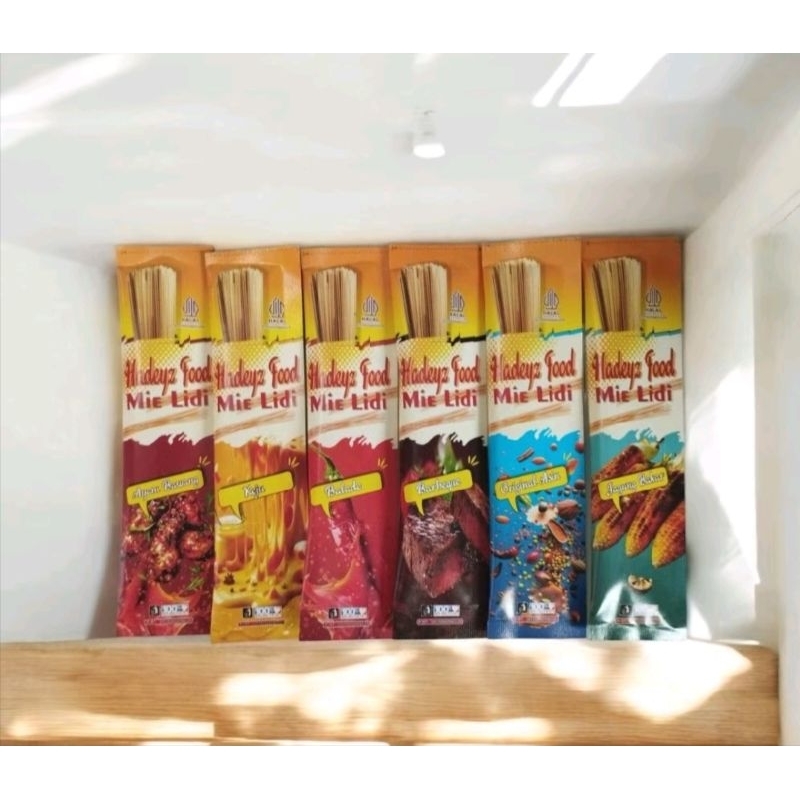 

Mie Lidi Kekinian Viral Isi 60 Pcs Mix 6 Rasa Original, Bbq, Keju, Balado, Ayam Bawang, Jagung Bakar.
