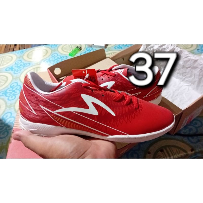 sepatu futsal specs ls 20 garuda attack size 37