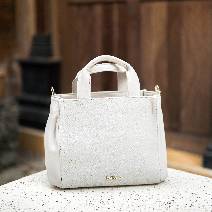 Berliano Leather | Romini Bag Shiny Gold I Slingbag Kulit Sapi Asli Berliano