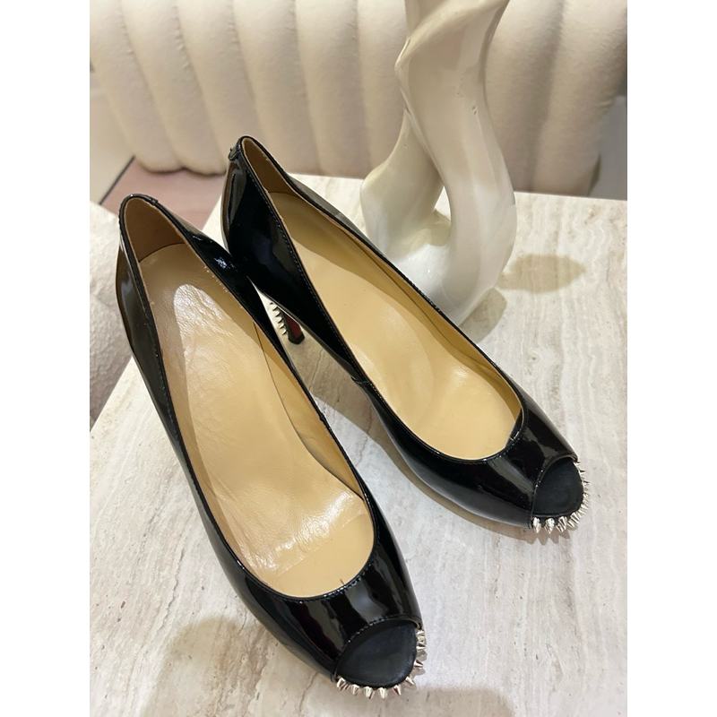 Preloved high heels branded