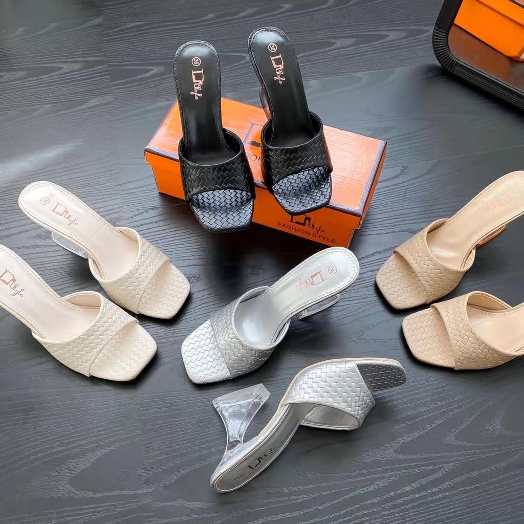 9cm Sendal heels wanita terbaru / Jenis sendal heels yang dianyam / Sendal heels yang nyaman