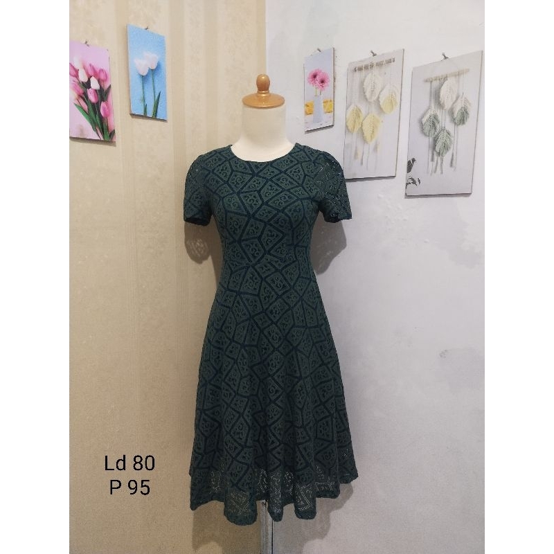 Dress brokat hijau botol