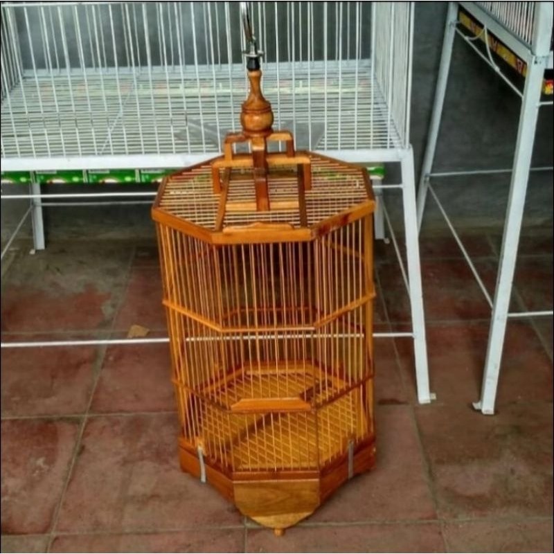 Kandangburung segi 8 pernisan kayu jati diameter 31cm