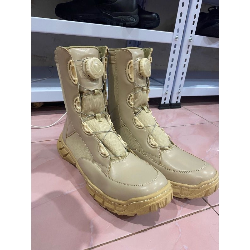 SEPATU PDL CREAM KEMEHAM TALI PUTAR SEPATU KRMHAN