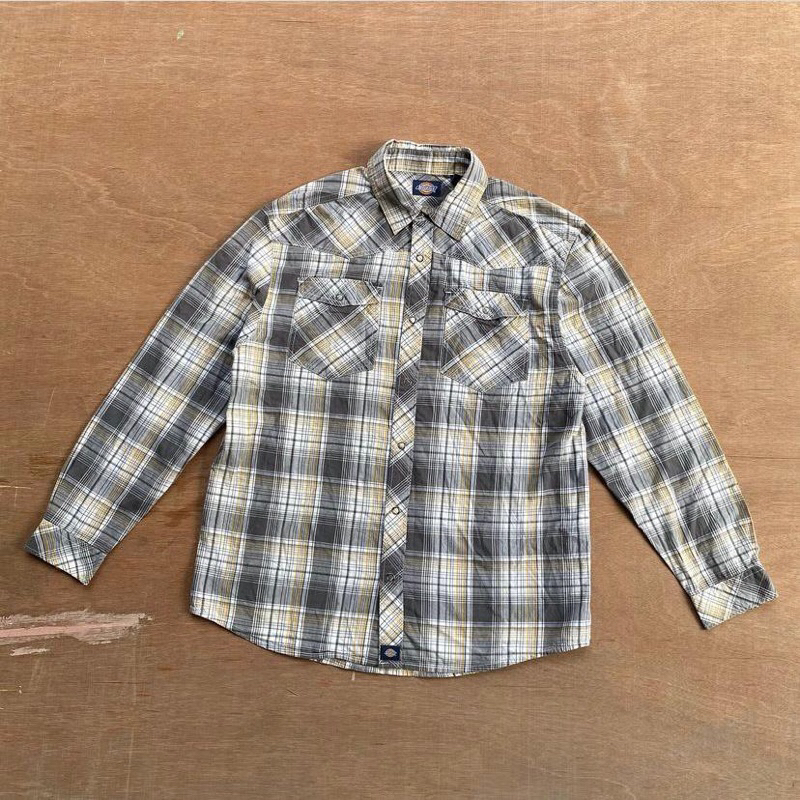 Kemeja Vintage Work Wear Flannel Long Sleeve Shirt Dikis Diksun