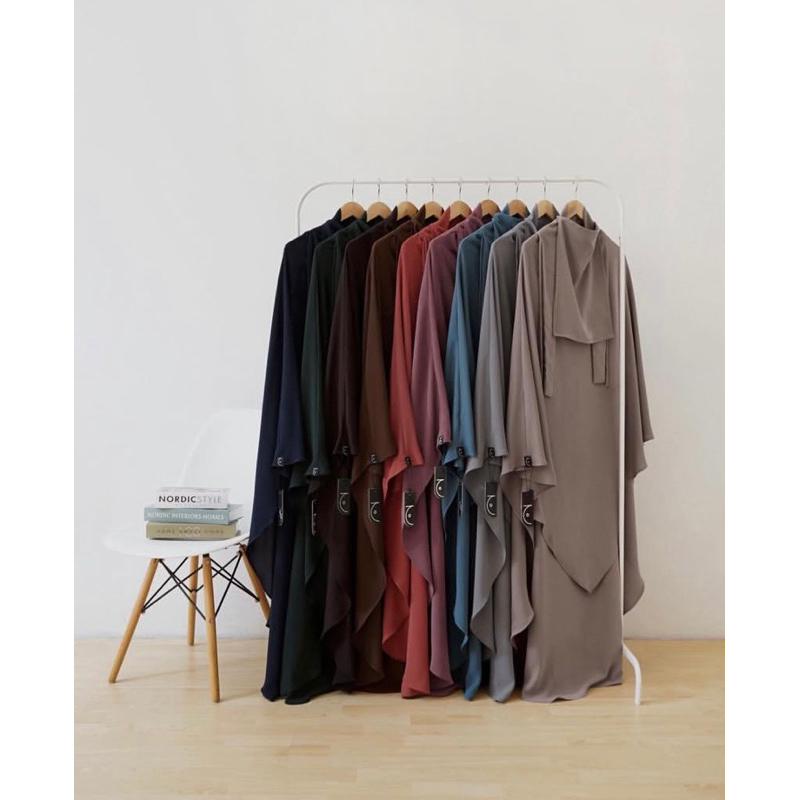 Preloved fk basic reg dark maroon mazen aljenna