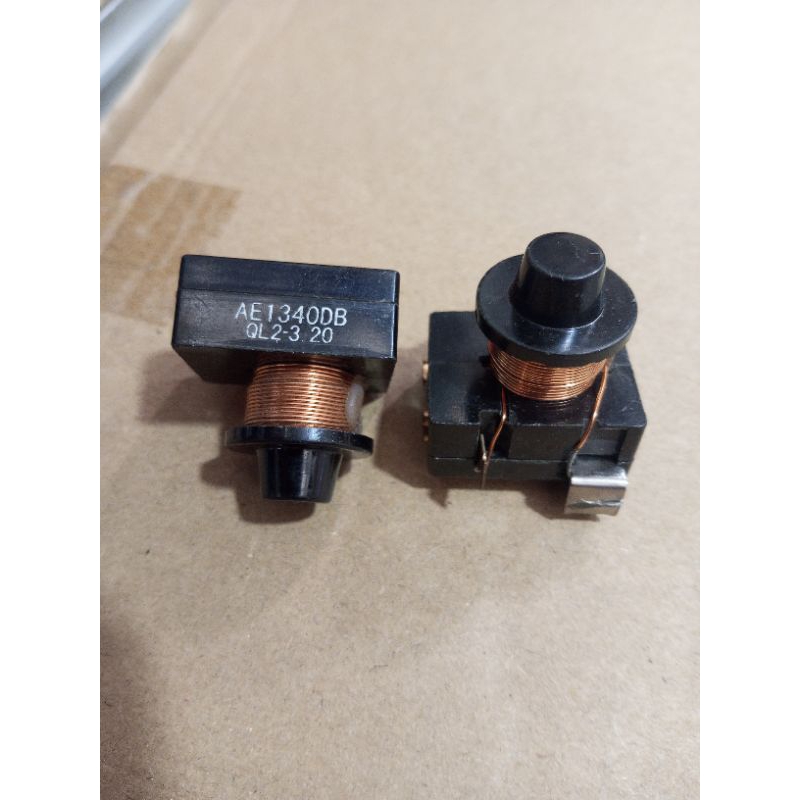 PTC kulkas freezer box pin 1 original