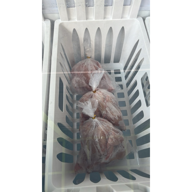 

Ayam Karkas Frozen (Jambi)