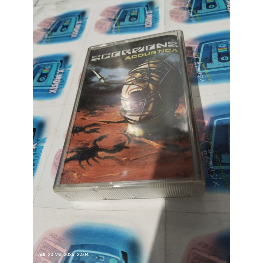 kaset pita scorpions / acoustica