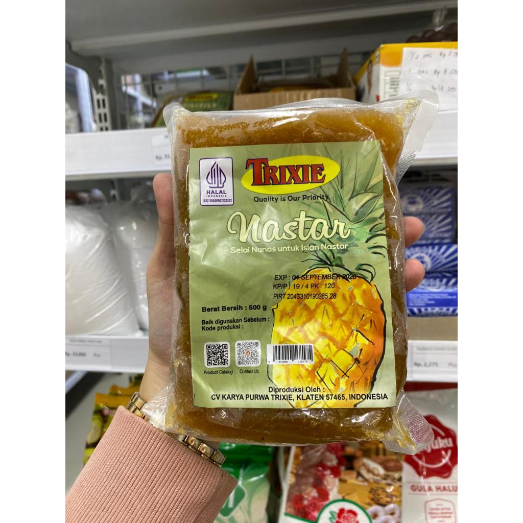 

Trixie Nastar Selai Nanas untuk Isian