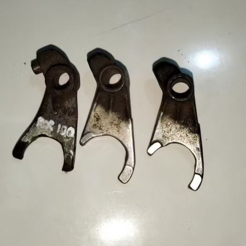 Capit udang gigi rasio motor Yamaha RX 100