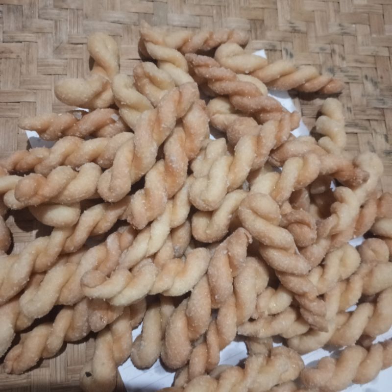 

Kue untir2 ala medan 100gram