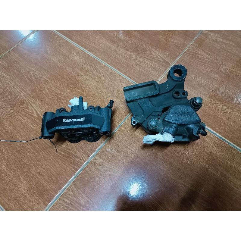 kaliper ori depan dan belakang copotan zx25r original