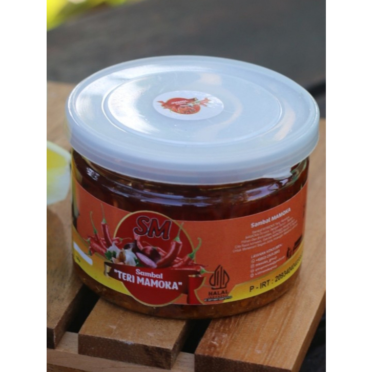 

Sambal Teri Mamoka 120gr - BEST SELLER! Pedas Gurih Nampol Bikin Nagih, Olahan Rumahan ASLI & Halal 100%. Super Praktis, Tinggal Santap Langsung! Cocok Jadi Teman Setia Aneka Hidangan, Pelepas Penat Saat Butuh Sensasi Pedas Nampol yang Bikin Semangat