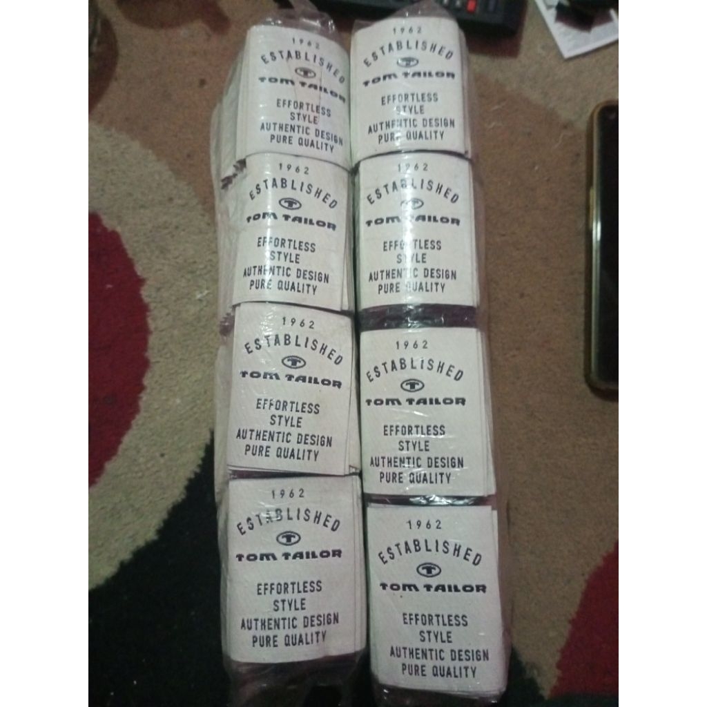 

label merek brand tag (main) label tom tailor