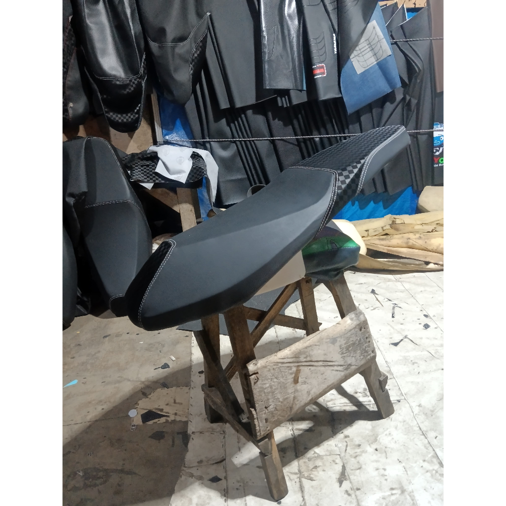 Jok motor Vario 125/ 150 1 set Jok motor Vario Jok untuk motor Vario