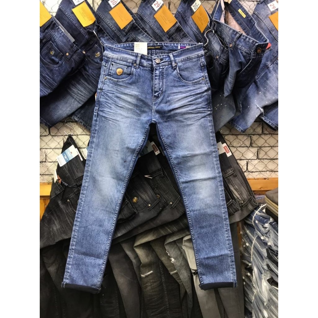 celana jeans pria / celana jeans werco denim original / celana reguler / l werco denim original pria