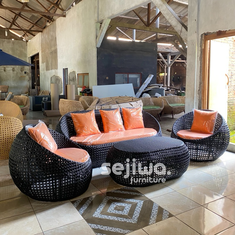 Set Kursi Tamu Outdoor Rotan Sintetis / Sofa Tamu Outdoor Rotan Sintetis