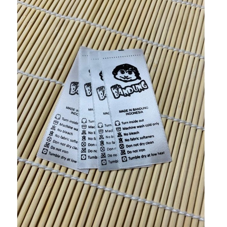 

washing care wash intruction label satin minimal 1 rol label baju label hijab label kemeja