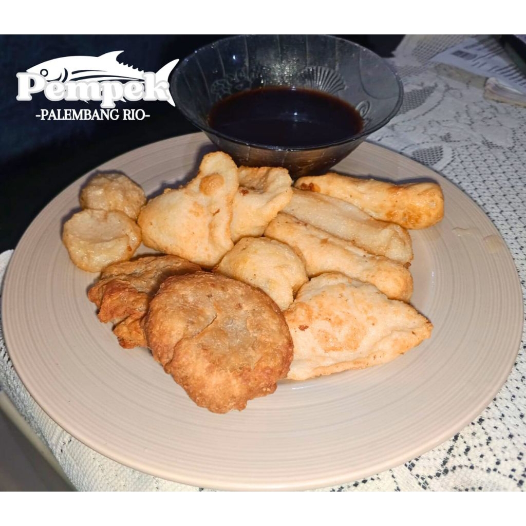 

PEMPEK PALEMBANG ASLI IKAN TENGGIRI ISI 8PCS