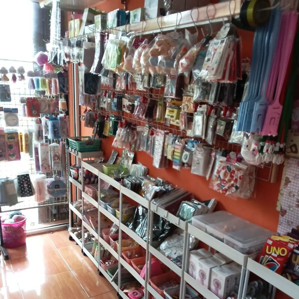 

[Aesthetic by fss.id] barang random/barang unik/barang untuk konten seru-seruan/viral