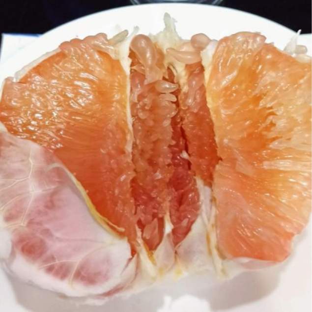 

Jeruk Bali Pamelo Manis Segar 1 Buah 1,1 kg - 1,2 kg ( Ukuran Besar )