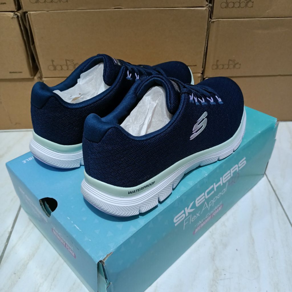Wajib Punya Skechers Flex Appeal 4.0 ( Size : 38 )