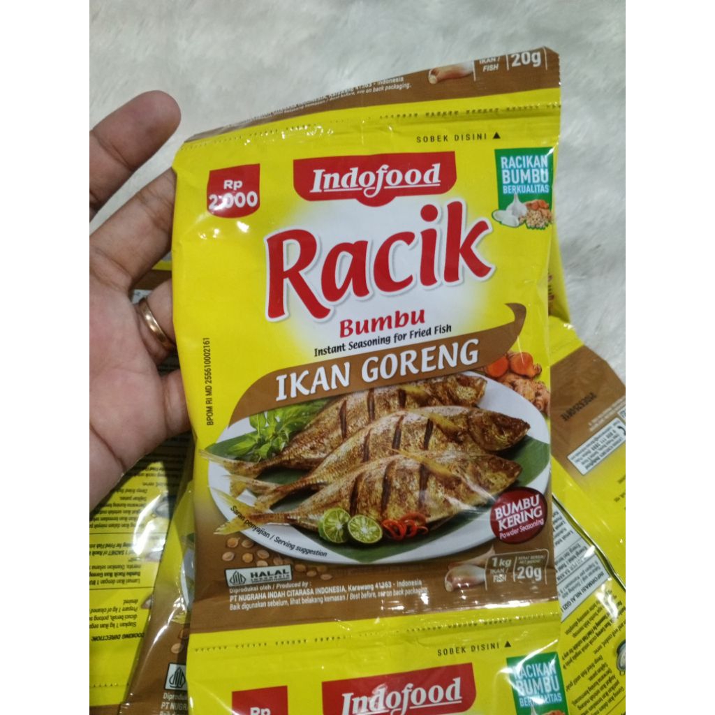

Bumbu racik ikan goreng 1 renteng isi 10 indofood