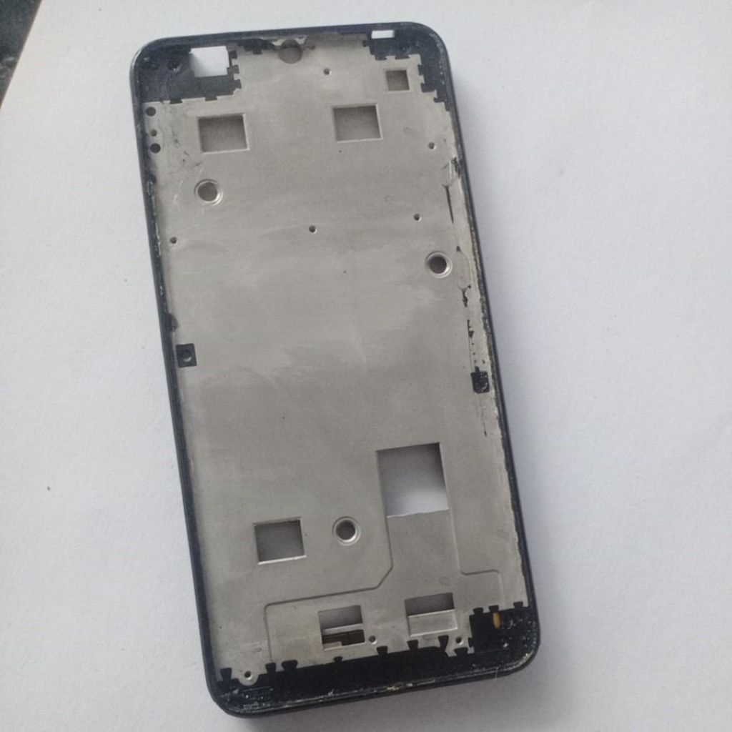 TATAKAN LCD ADVAN G5 , 6201