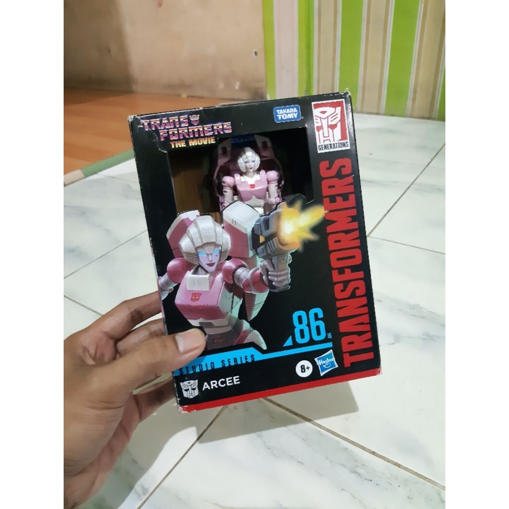 Transformers Studio Series Arcee 86 Misb Hasbro