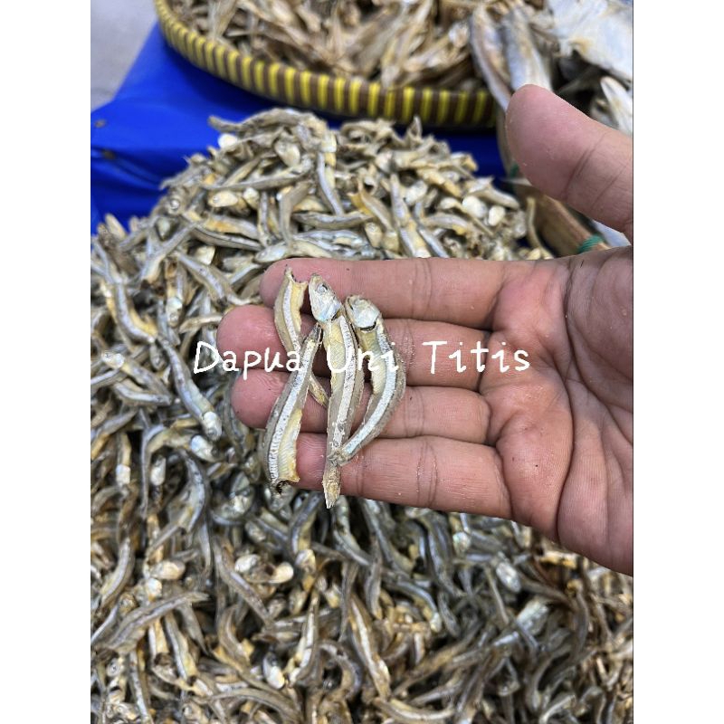 

Ikan Asin / Maco Mande Kasa Premium berat 100gr