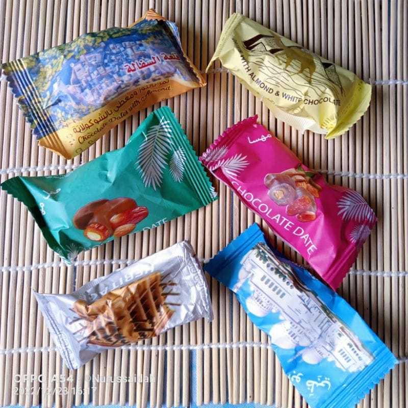 Coklat Kurma Almond Arab Import kemasan 1kg / Coklat Kurma Almond