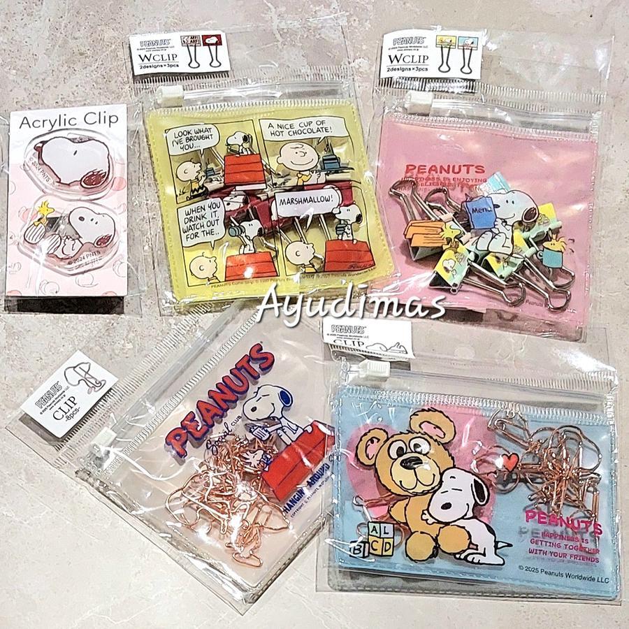 

Peanuts Snoopy and Frìends Zem Clip / W-Clip / Acrylic Clip - Jepitan / Klip Kertas