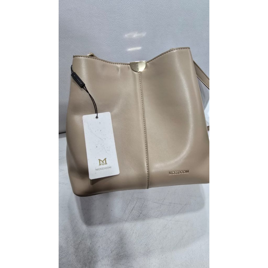 preloved tas merk mossdoom