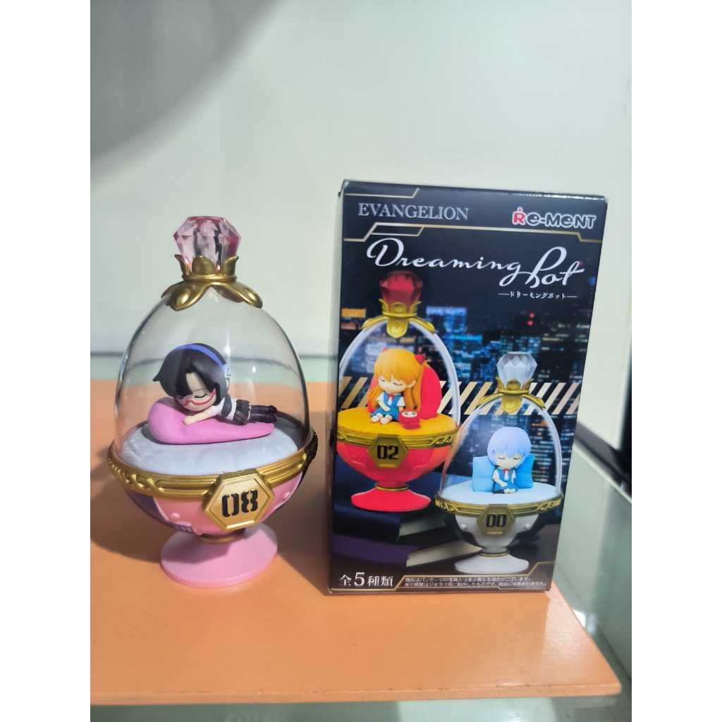 Re-Ment Evangelion Dreaming Pot Figure - Makinami Mari