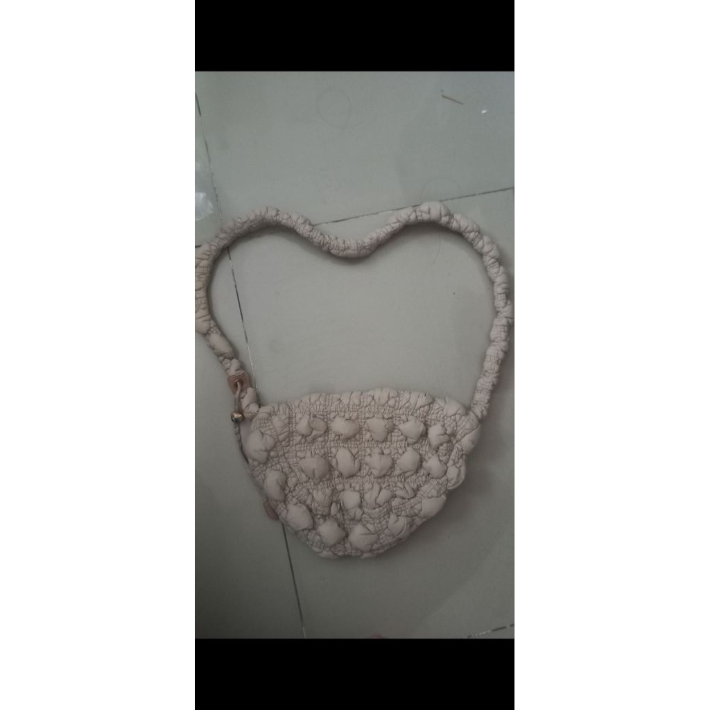 Tas wanita Marithe Francois Girbaud sling bag selempang cangklong