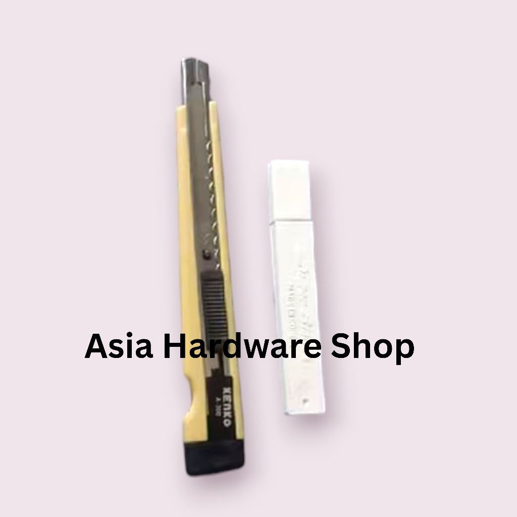 

Paket Pisau Cutter Kecil KENKO A300 + Isi Refill Cutter Isi 5 pcs