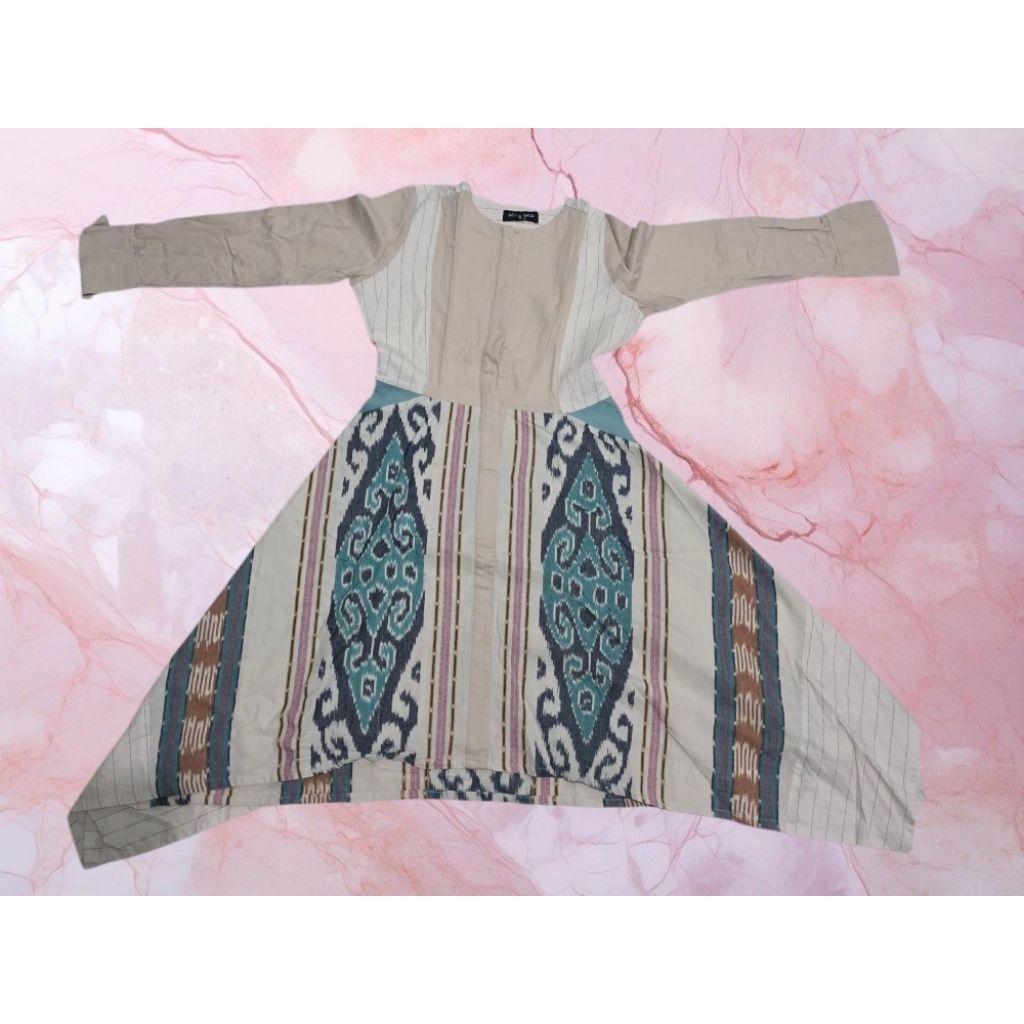 sovinska tenun blouse preloved