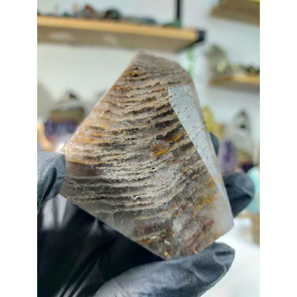 Thousand Layer Quartz 358