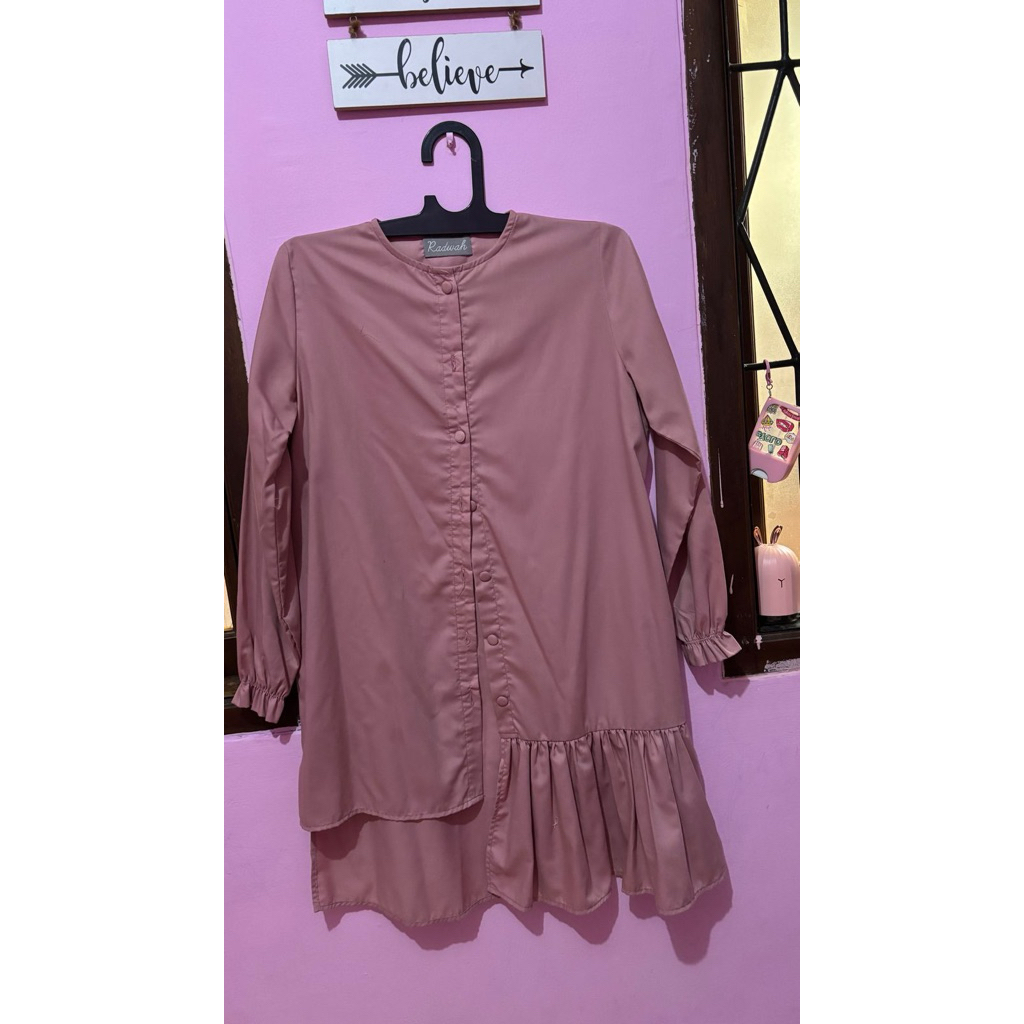 Preloved Radwah Pink Merah Muda Atasan Blouse Tunik Rampel Dress Wanita Women
