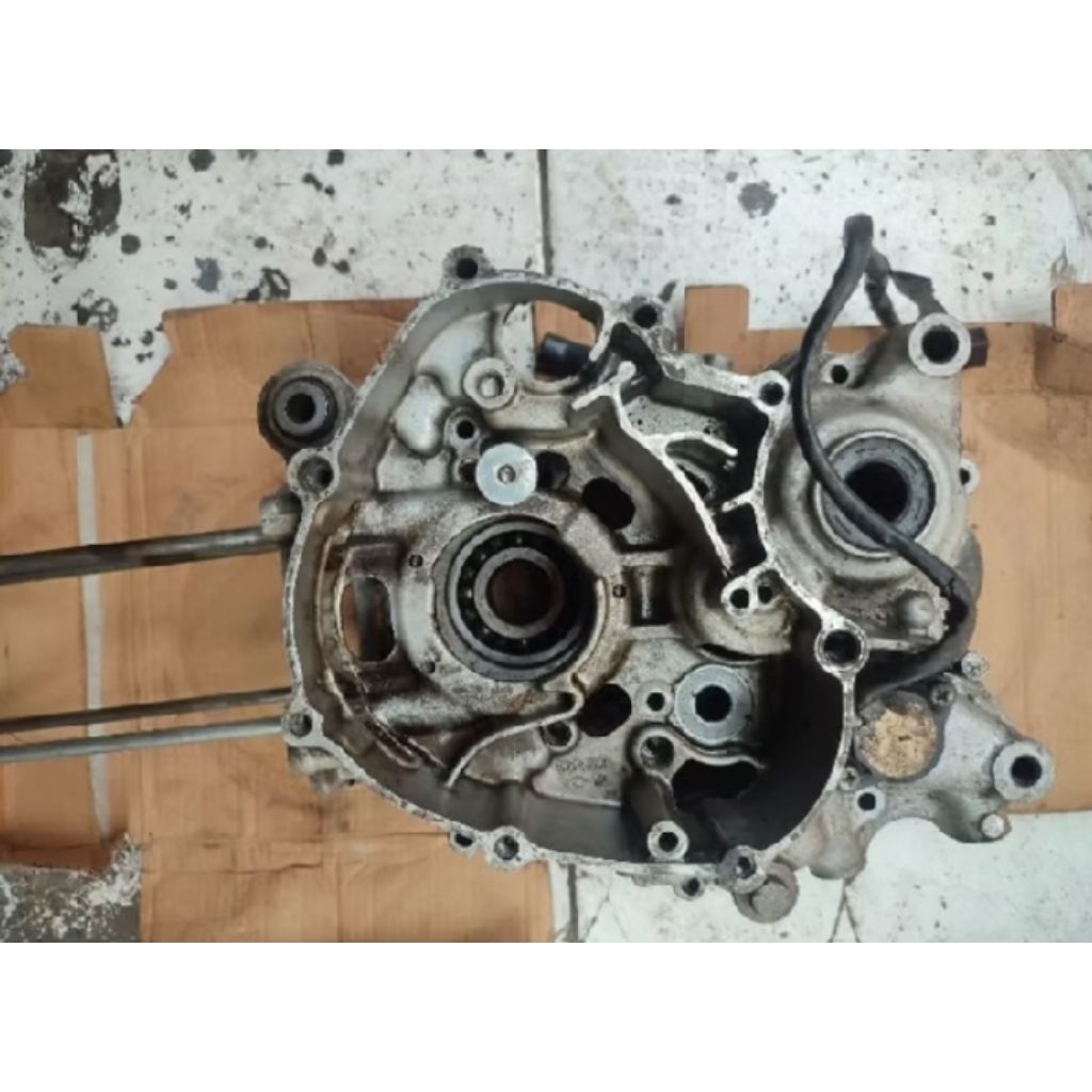 crankcase krengkes kalter jupiter z robot kiri /ORIGINAL CABUTAN NORMAL