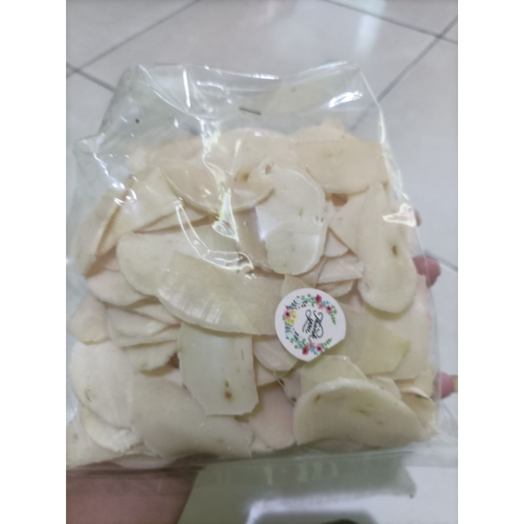 

krupuk mentah. krupuk seblak mentah