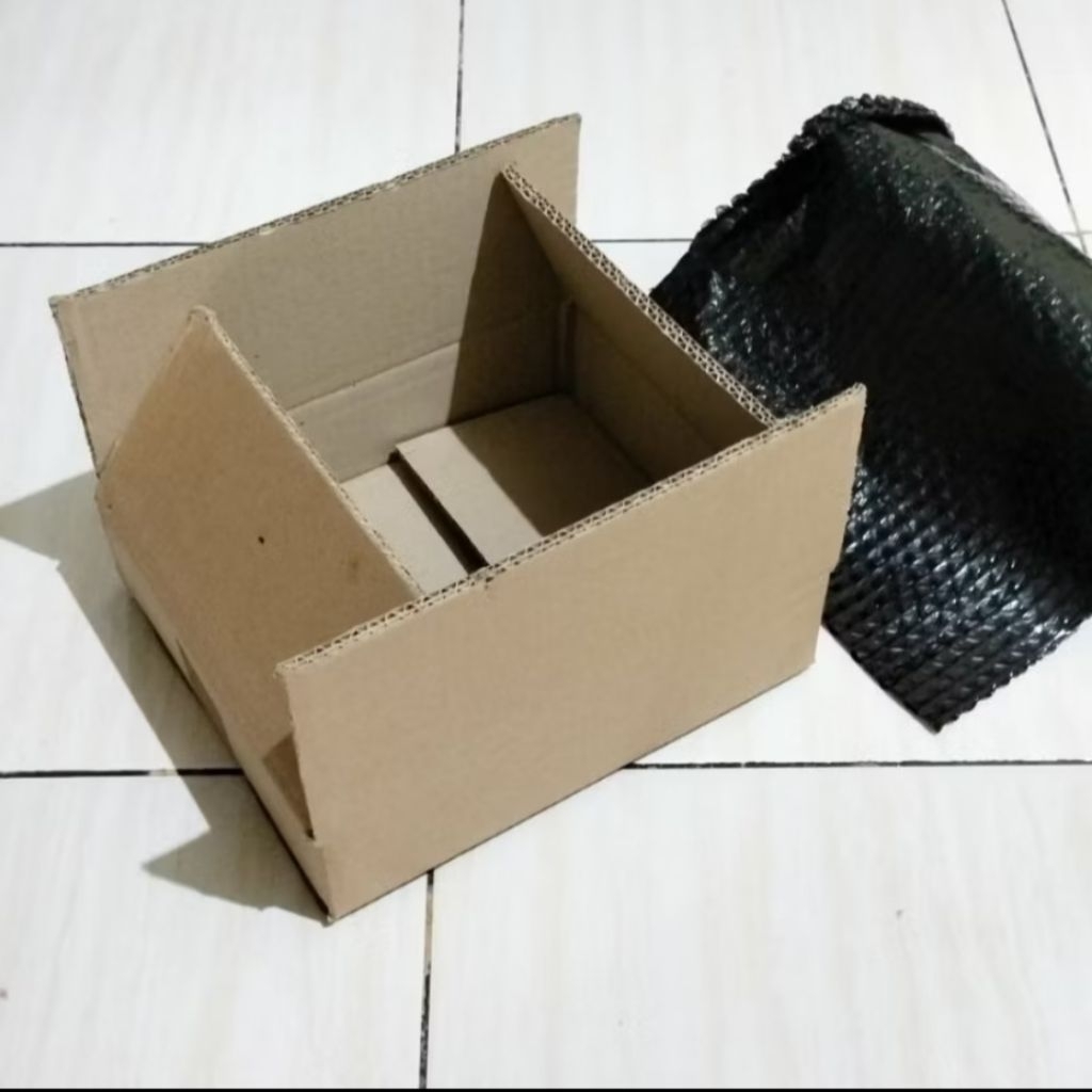 

Kardus tebal Bubble wrap untuk packing pengaman tambahan Bubblewrap