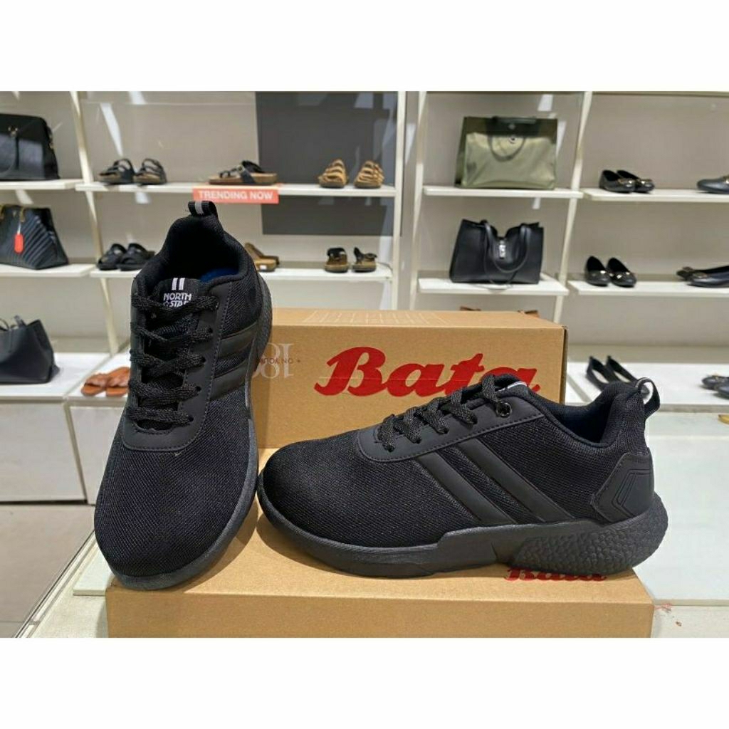 Bata Sepatu Sekolah Tali Unisex Full Black North Star 581-6651