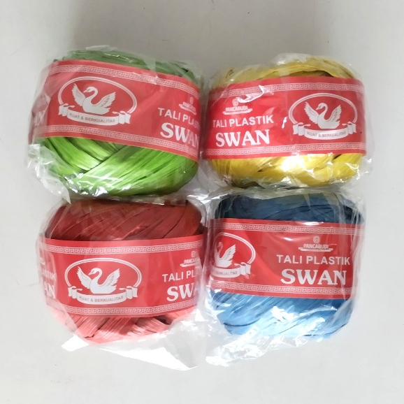 

Tali Plastik Rafia Swan Pancabudi 35gram Tali Rafia Plastik Kuat - Panjang - Hemat