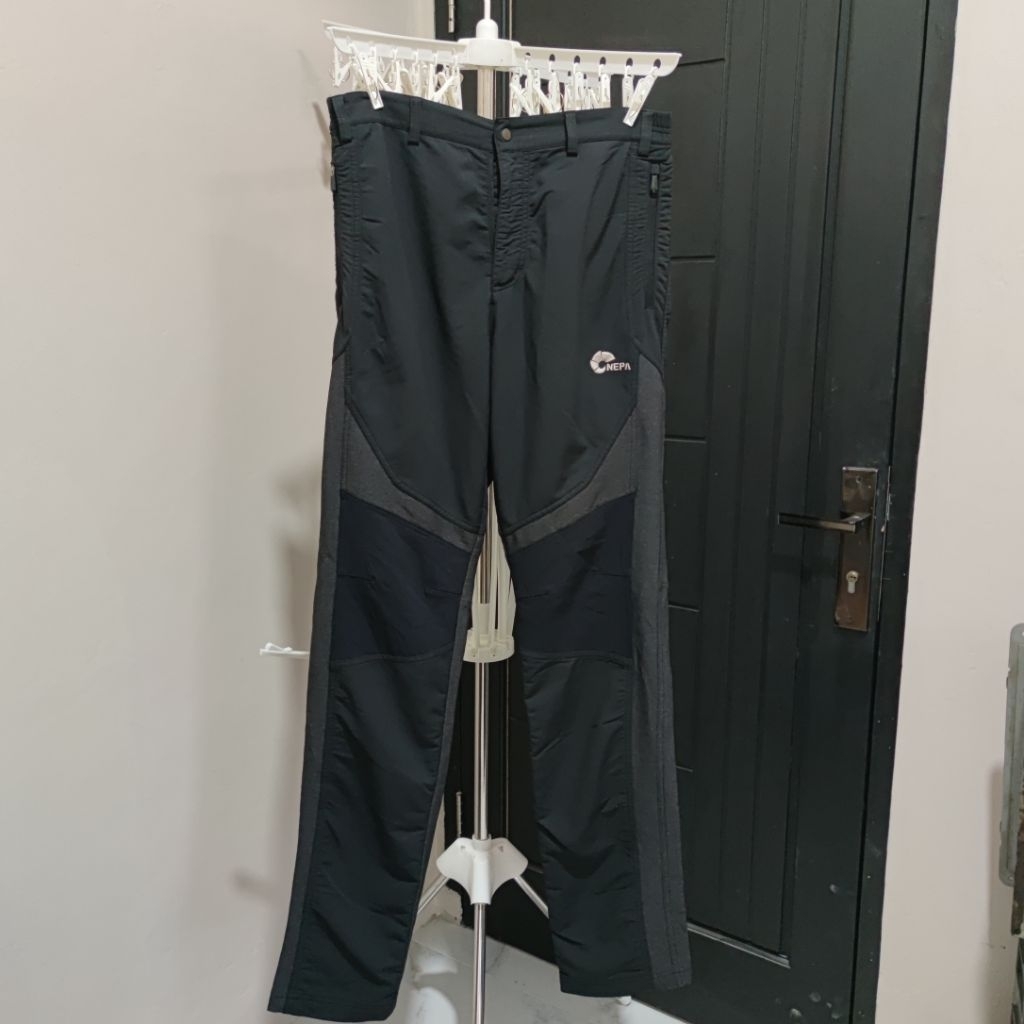 Celana Outdoor NEPA size 34-36 (INNER POLAR TEBAL). FREE  Ikat pinggang outdoor BRAND 